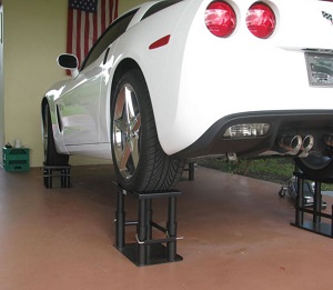 How put a car on 4 jack stands