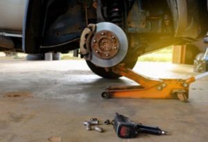 How to Fix a Floor Jack that Won't Lift